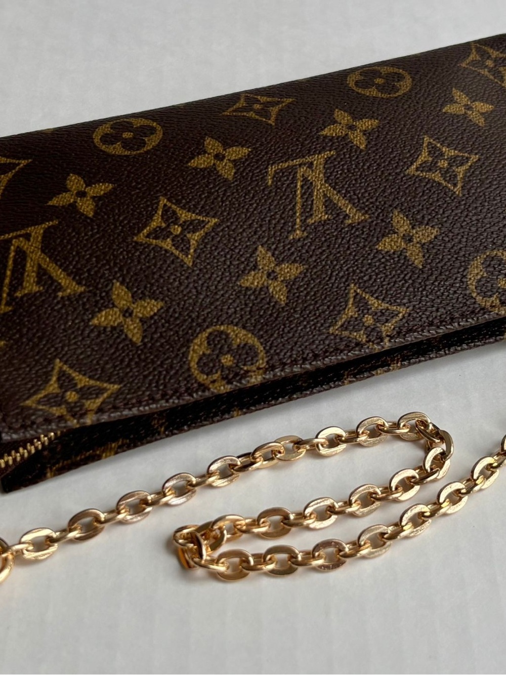 Louis Vuitton Monogram Canvas Chain Wristlet in Brown and Gold-Tone - Picture 3 of 14